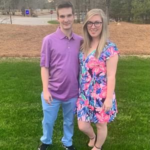 Meet your Posher, Kayla